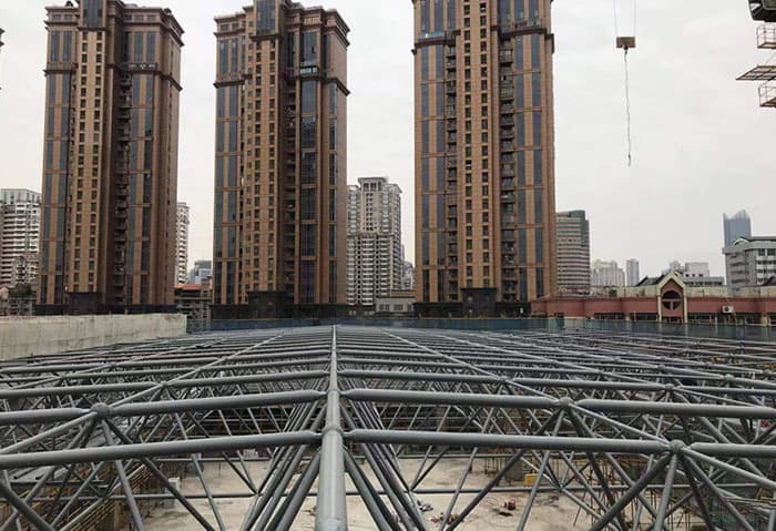 许昌螺栓球网架结构